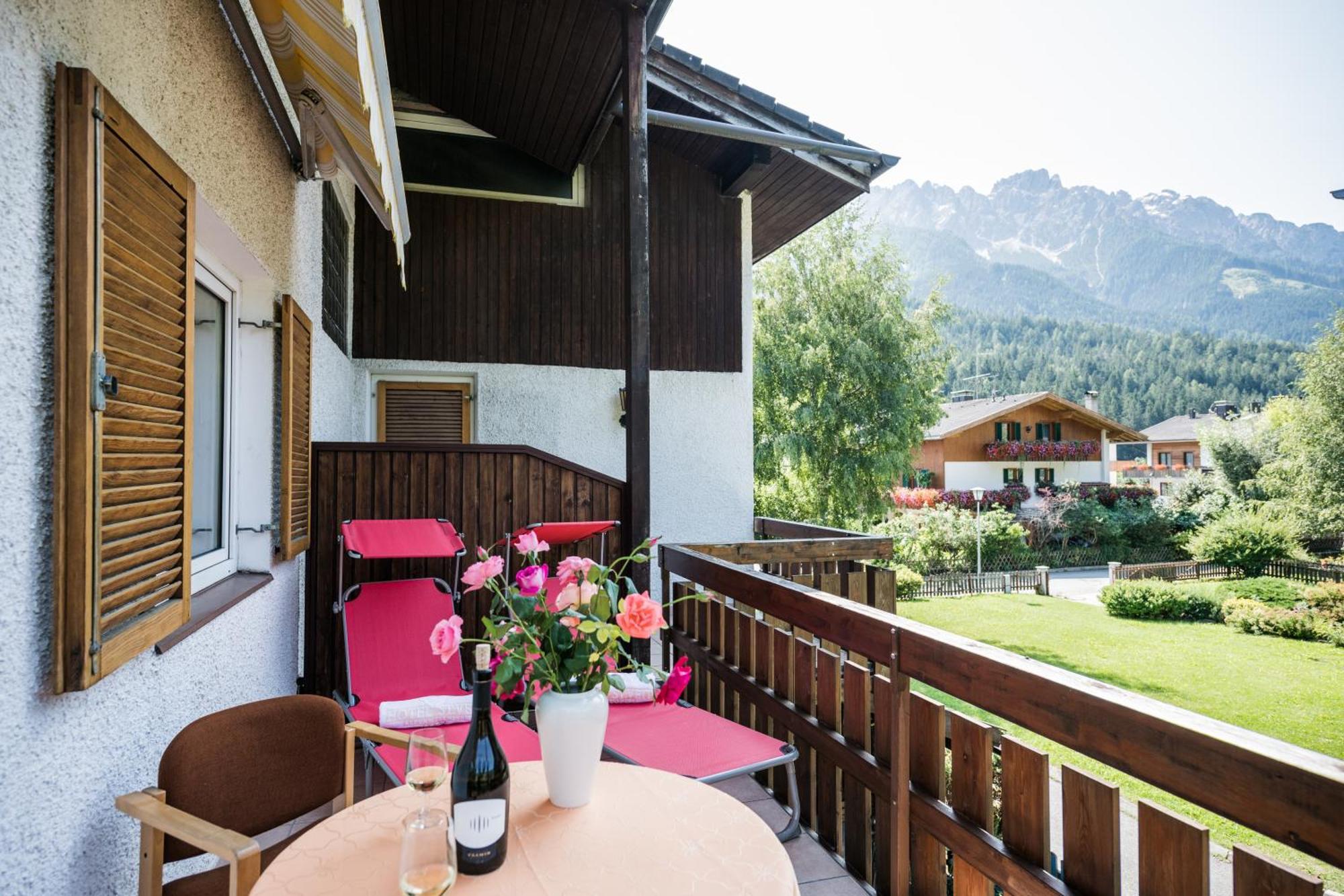 Apartments Drei Zinnen San Candido Bagian luar foto